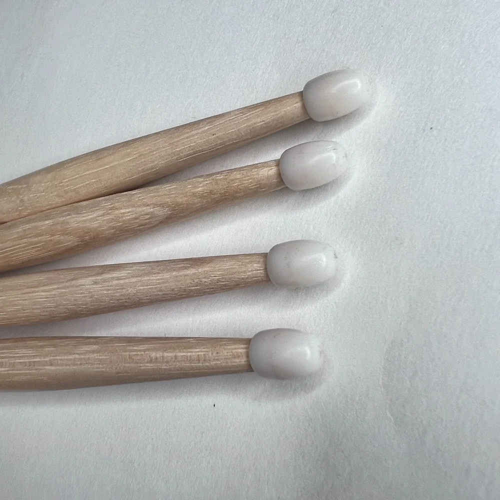 Wooden‎ Drum Sticks Nylon Tip Set of 4 Natural Wood Unbranded 16